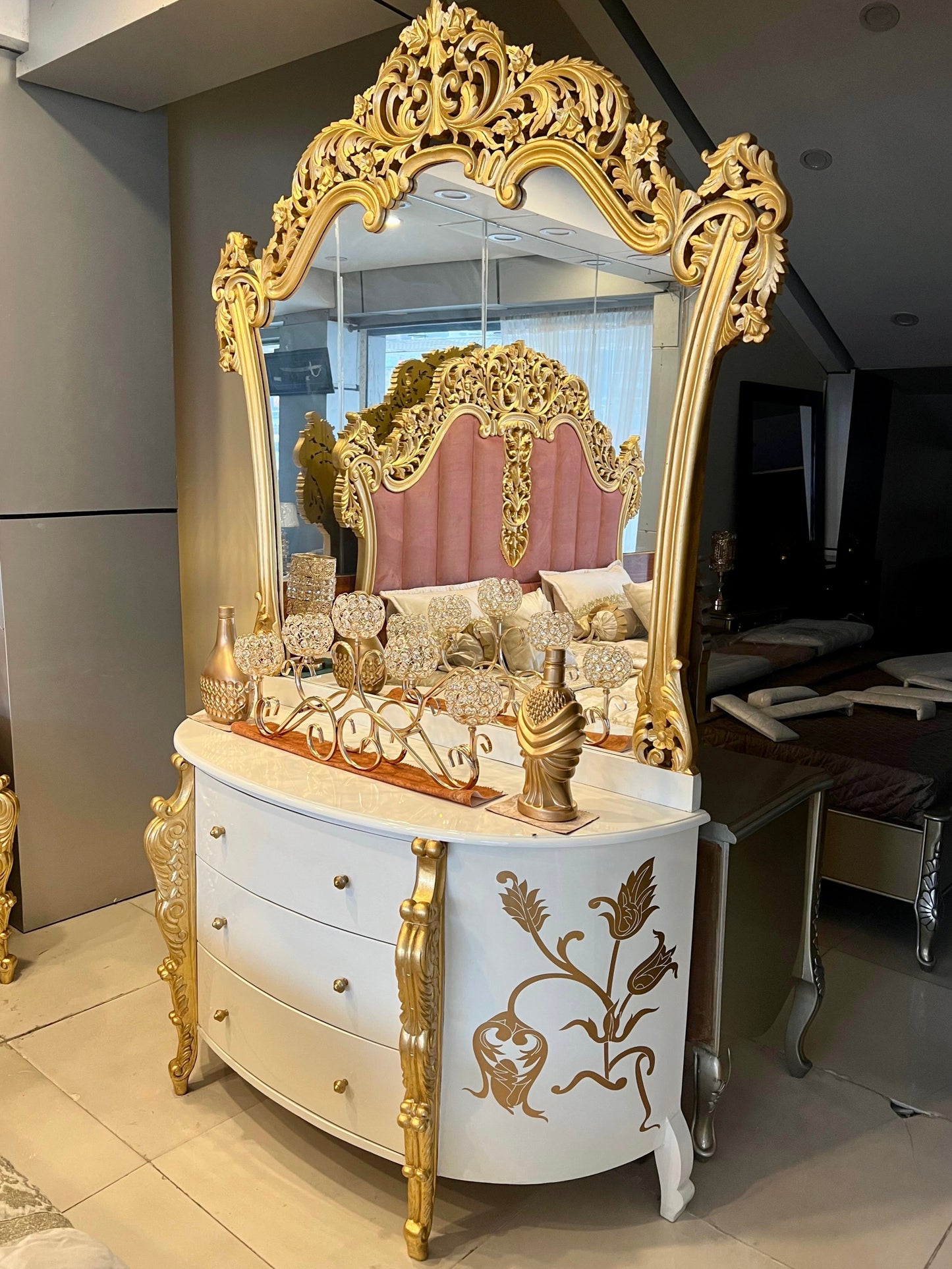 Gold Blush Bridal Set with a Dressing & 2 Side Tables | For Stunning Suite